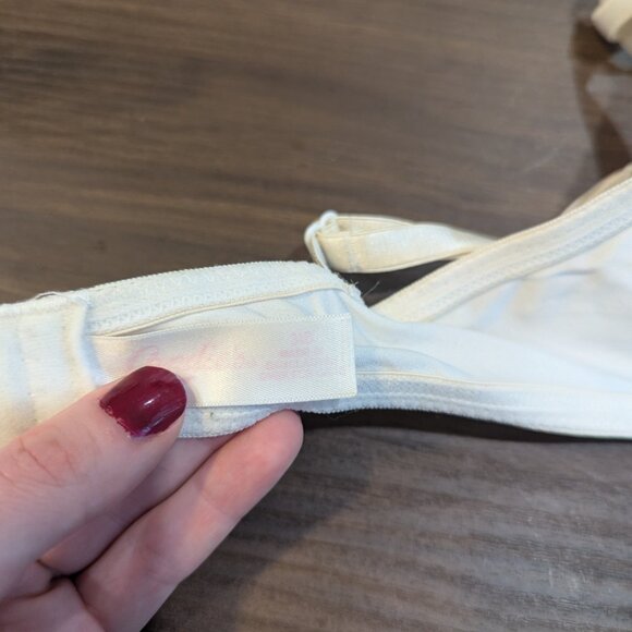 Candie's Padded Demi Bra - 34B - Picture 4 of 4